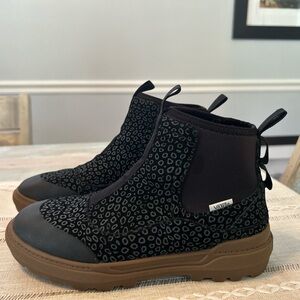 Vans Black and gray Leopard Boots